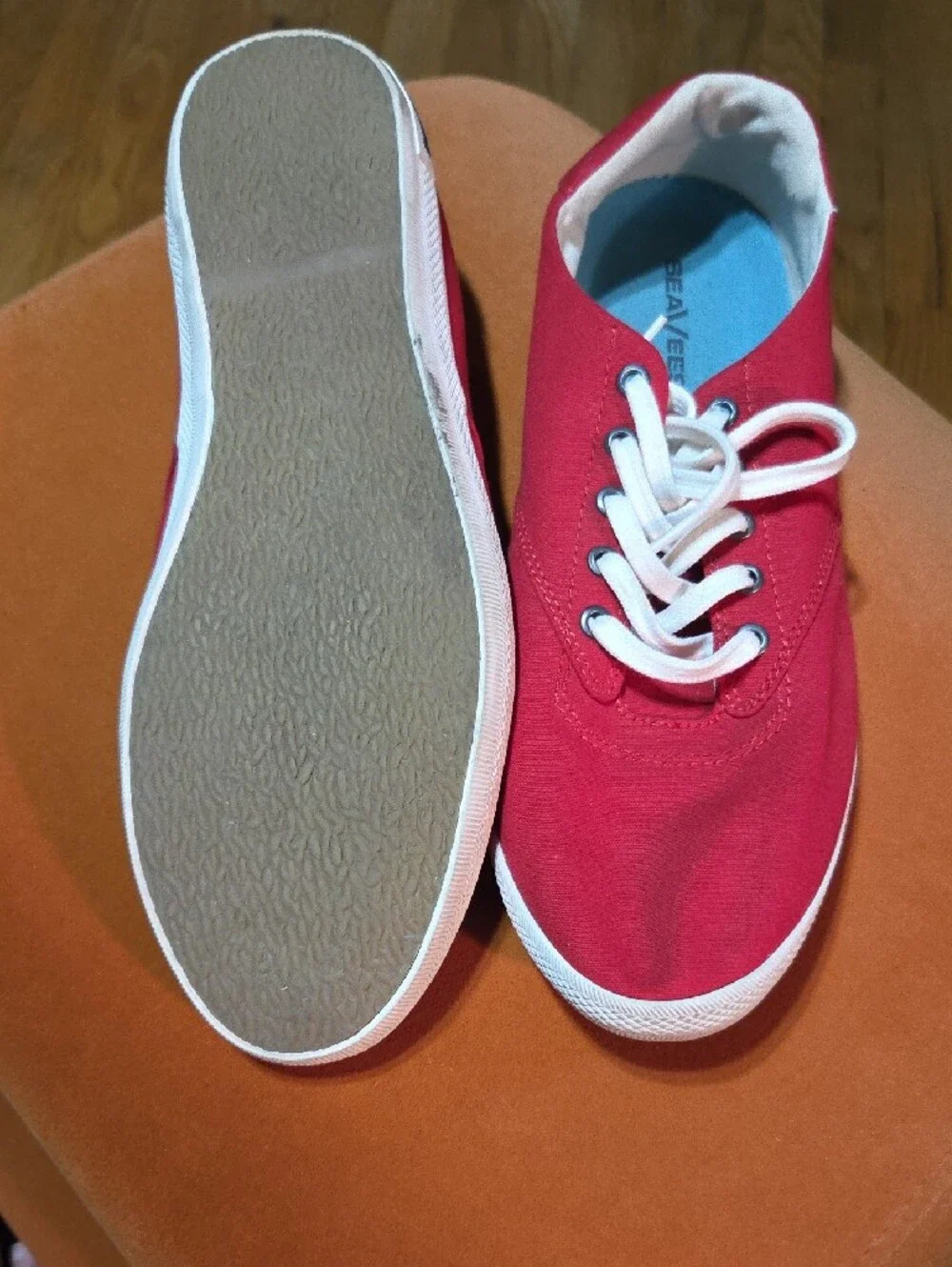 SeaVees Palm Ave Plimsol Sneakers - Cherry
